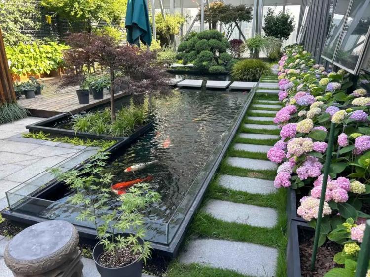 濱州泰安酒店陽臺屋頂花園綠化設(shè)計